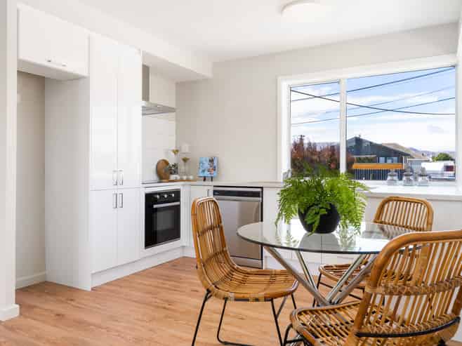 11 Ontario Place, Wainoni