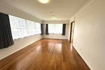 14 John Street, Levin