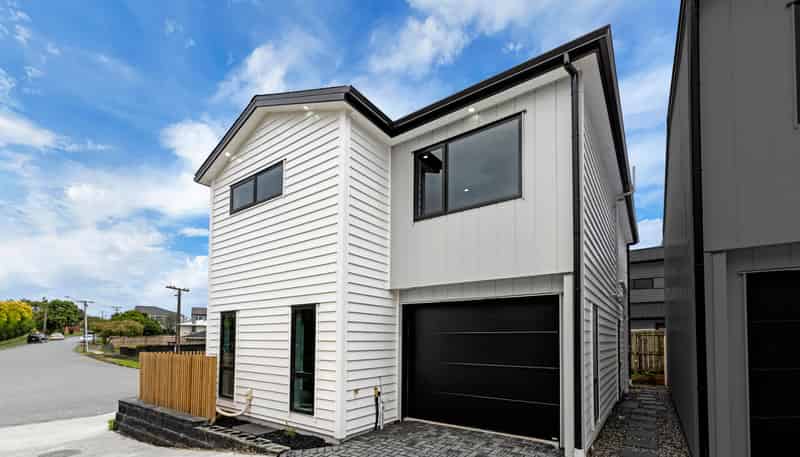 Lot 1/20 Beaumonts Way, Manurewa