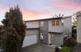 11 Sunshine Boulevard, Sunnyvale