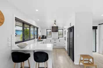 18 Campbell Street, Waihou