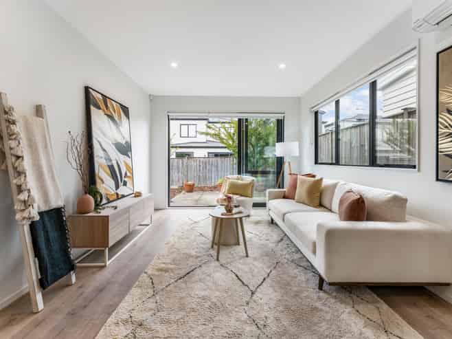 42 Lusitano Drive, Karaka