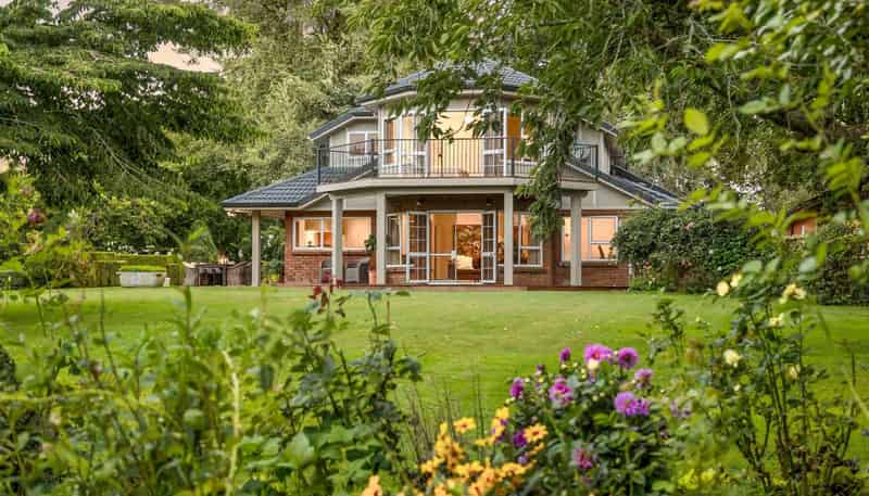 3611 Cambridge Road, Cambridge