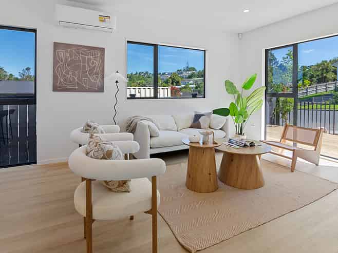 11 Glenfinn Place, Massey