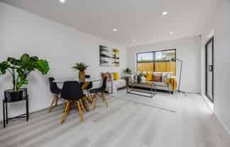 2/8 Arimu Road, Papakura