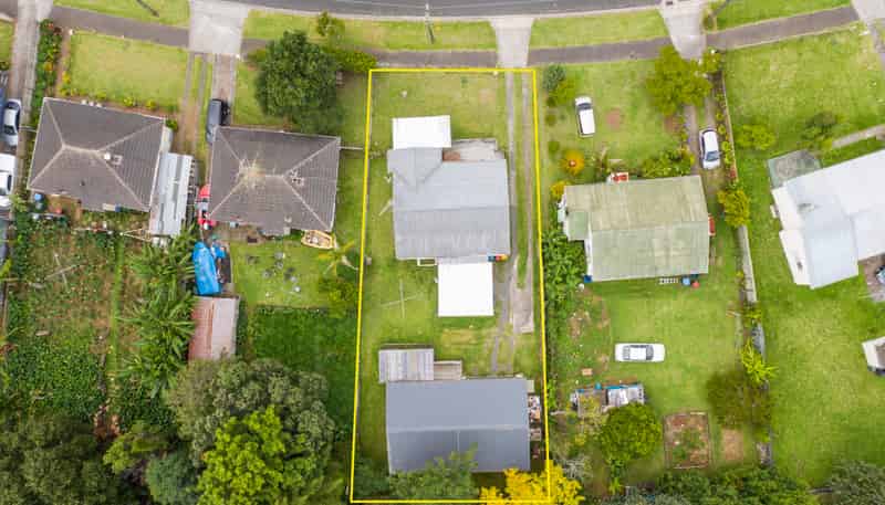 37 Torino Street, Point England