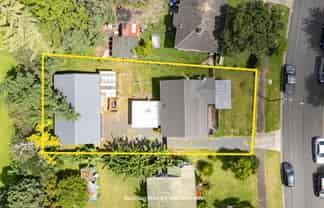 37 Torino Street, Point England