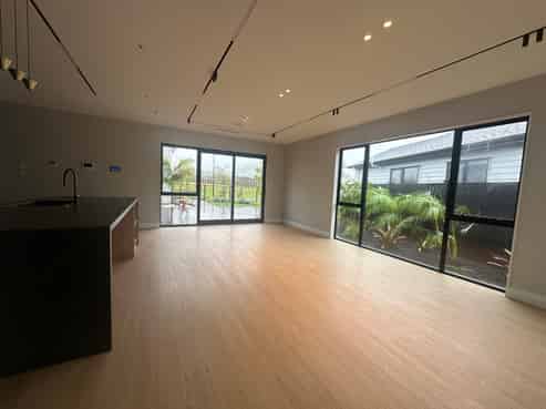 96 Tukutata Crescent, Milldale