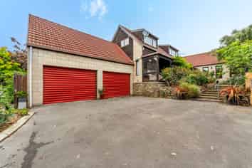 14 Poplar Street, Gleniti