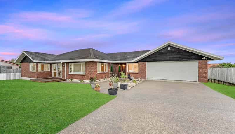 45 Oakridge Way, Northpark
