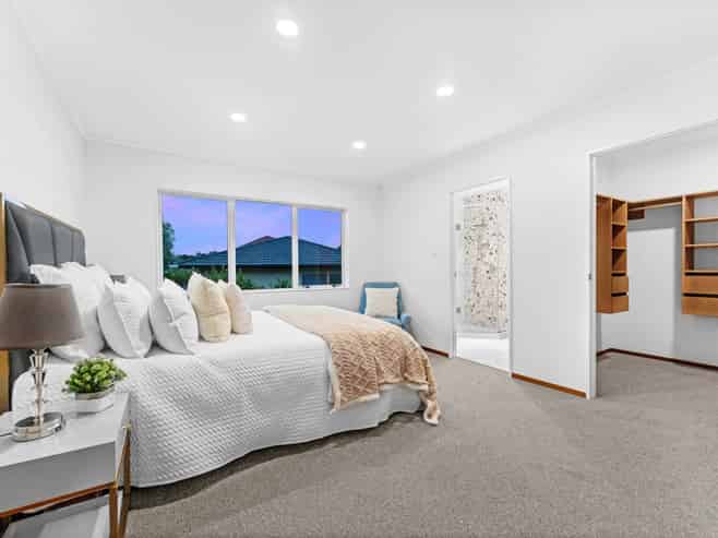 45 Oakridge Way, Northpark