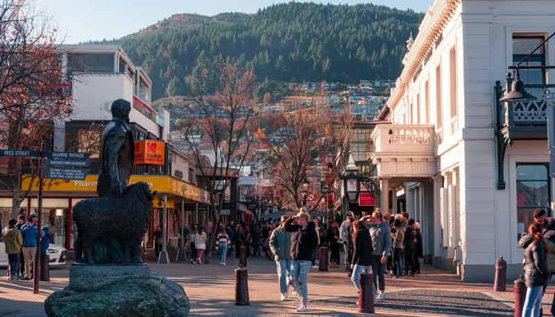 27B Hamilton Road, Queenstown