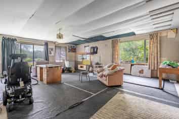 103 Ball Street, Kingswell