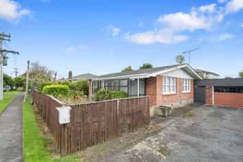 1 Hamilton Road, Papatoetoe