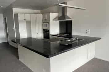 12b Hocking Street , Mount Maunganui