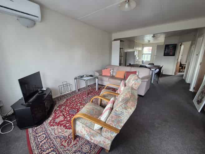 2/93 Scott Street, Blenheim Central