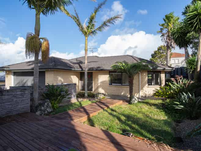 7 William Gamble Drive, Greenhithe