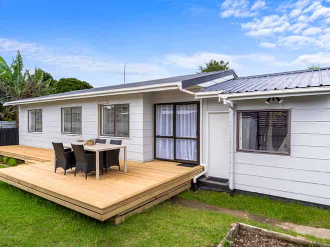 1/56B Burundi Avenue, Clendon Park