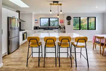 75 Erlestoke Crescent, Churton Park