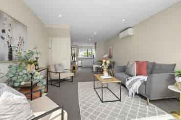 9/2 Stone Street, Miramar