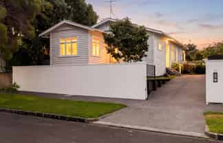 14 Oliver Street, Point Chevalier