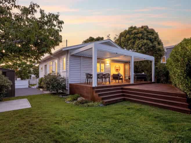 14 Oliver Street, Point Chevalier