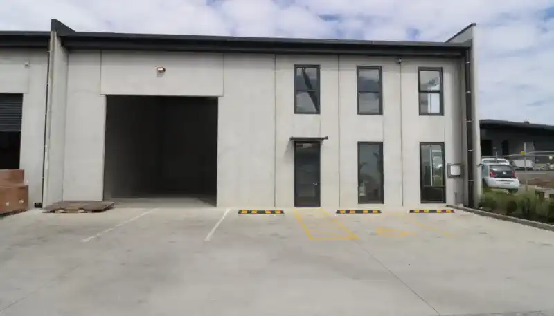 15F Timber Place, Riverhead