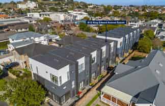 5/12 King Edward Avenue, Epsom