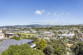 81 Nevay Road, Miramar