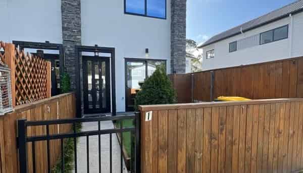 1/83 Vodanovich Rd, Te Atatu South