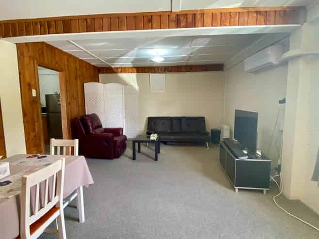 1b/9 College Road, Northcote