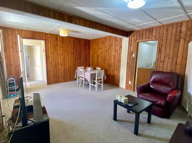 1b/9 College Road, Northcote