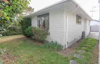 17A Lloyd Street, Strowan