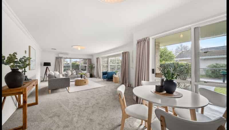 22 Opaki Road, Lansdowne