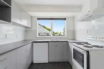 52 Acacia Street, Kelvin Grove