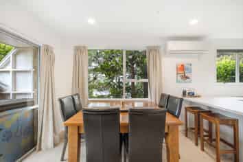 13 Hillier Place, Allenton