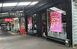 Highly desirable retail with parking