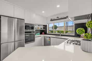 5 Moravale Lane, Flat Bush