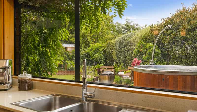 7 Westhaven Place, Redwoodtown