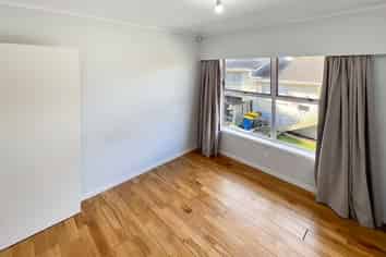 23 Betsland Crescent, Hillcrest