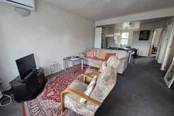 2/93 Scott Street, Burleigh