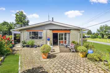 7 Crampton Road, Reefton