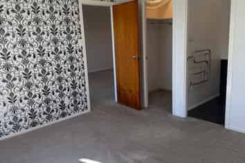 20 Old Loop Road, Ngararatunua