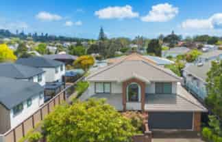 25A King George Avenue, Epsom