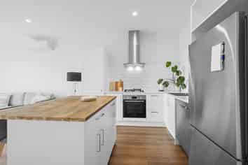 77 Tahere Road, Flat Bush