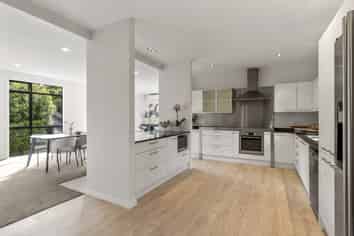 9B Crescent Road , Parnell