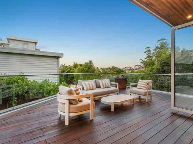 6A Dingle Road, Saint Heliers