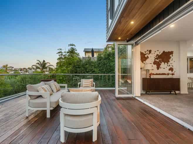 6A Dingle Road, Saint Heliers