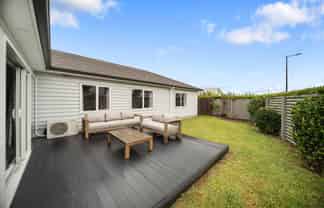 24 Hollowout Street, Takanini