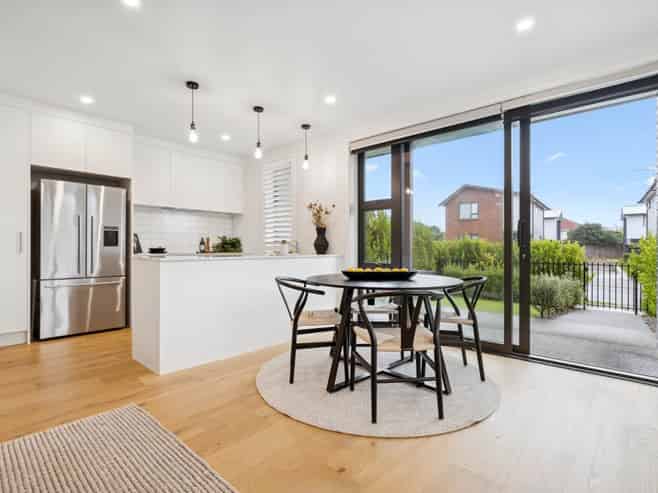 9B Treasury Place, Onehunga